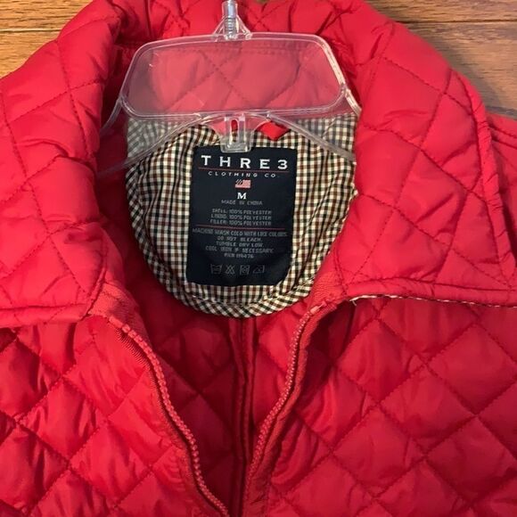 Size medium light weight jacket - Picture 4 of 7